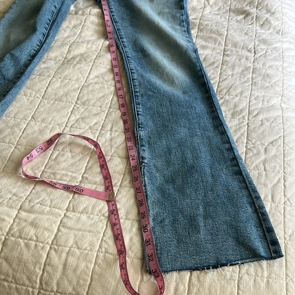 Blank NYC Hoyt Jeans - Picture 5 of 11